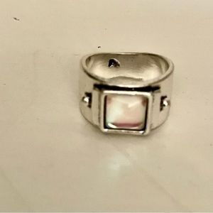 Moonstone Ring size 6 gorgeous high quality silver toned metal… durable gorgeous